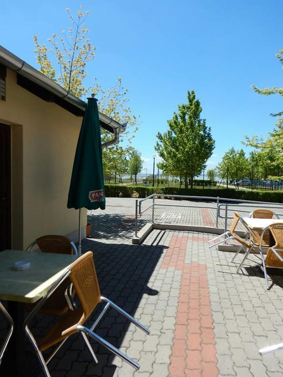 Balaton Eldorado Camping Hotel Badacsonytordemic Exterior photo